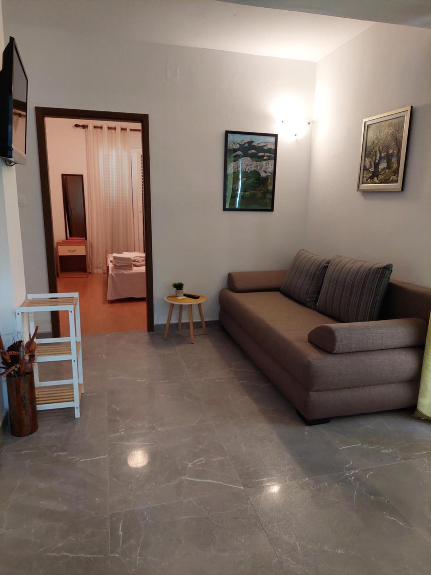 פג Apartments Nenad & Marija מראה חיצוני תמונה
