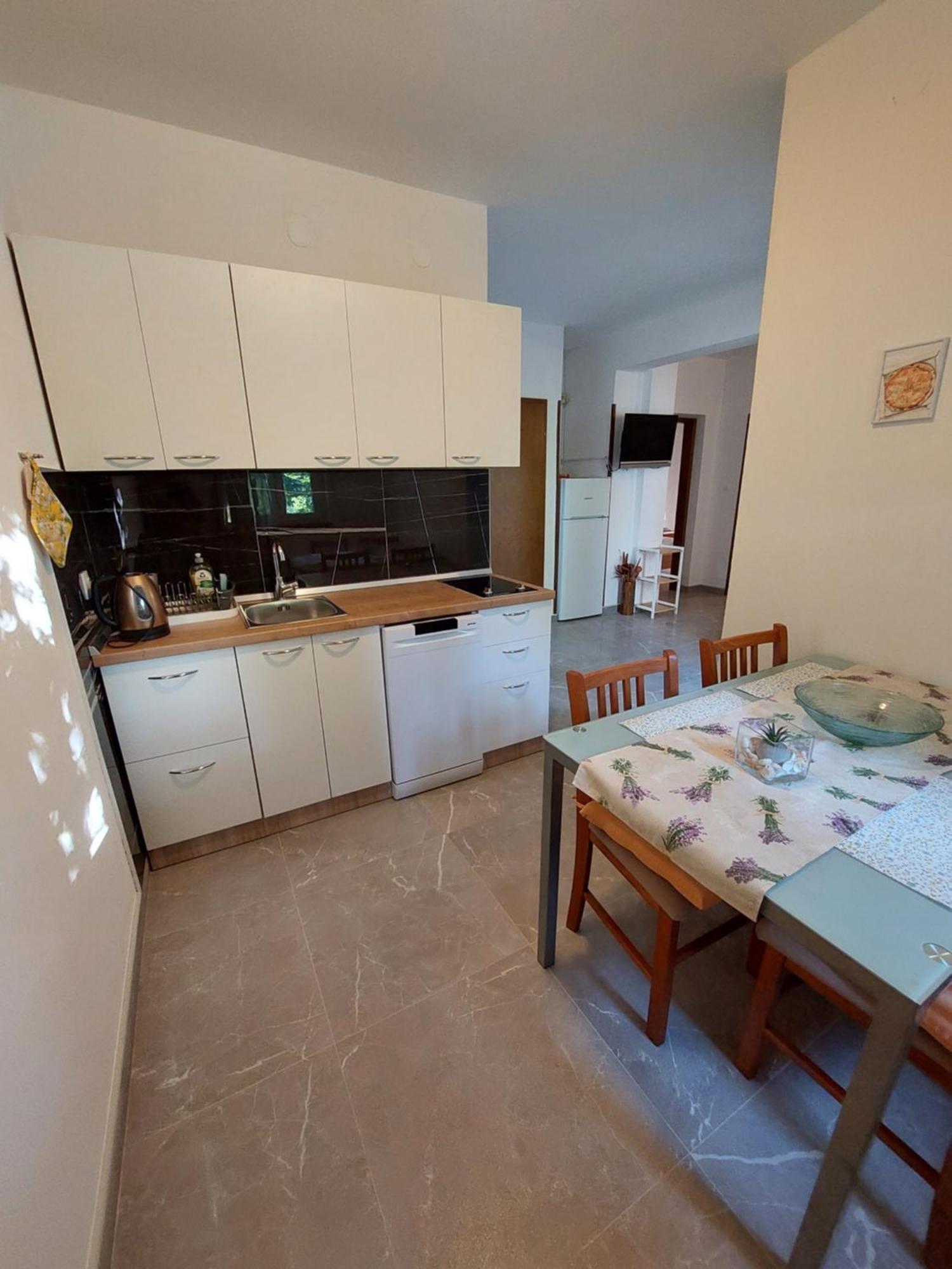 פג Apartments Nenad & Marija מראה חיצוני תמונה