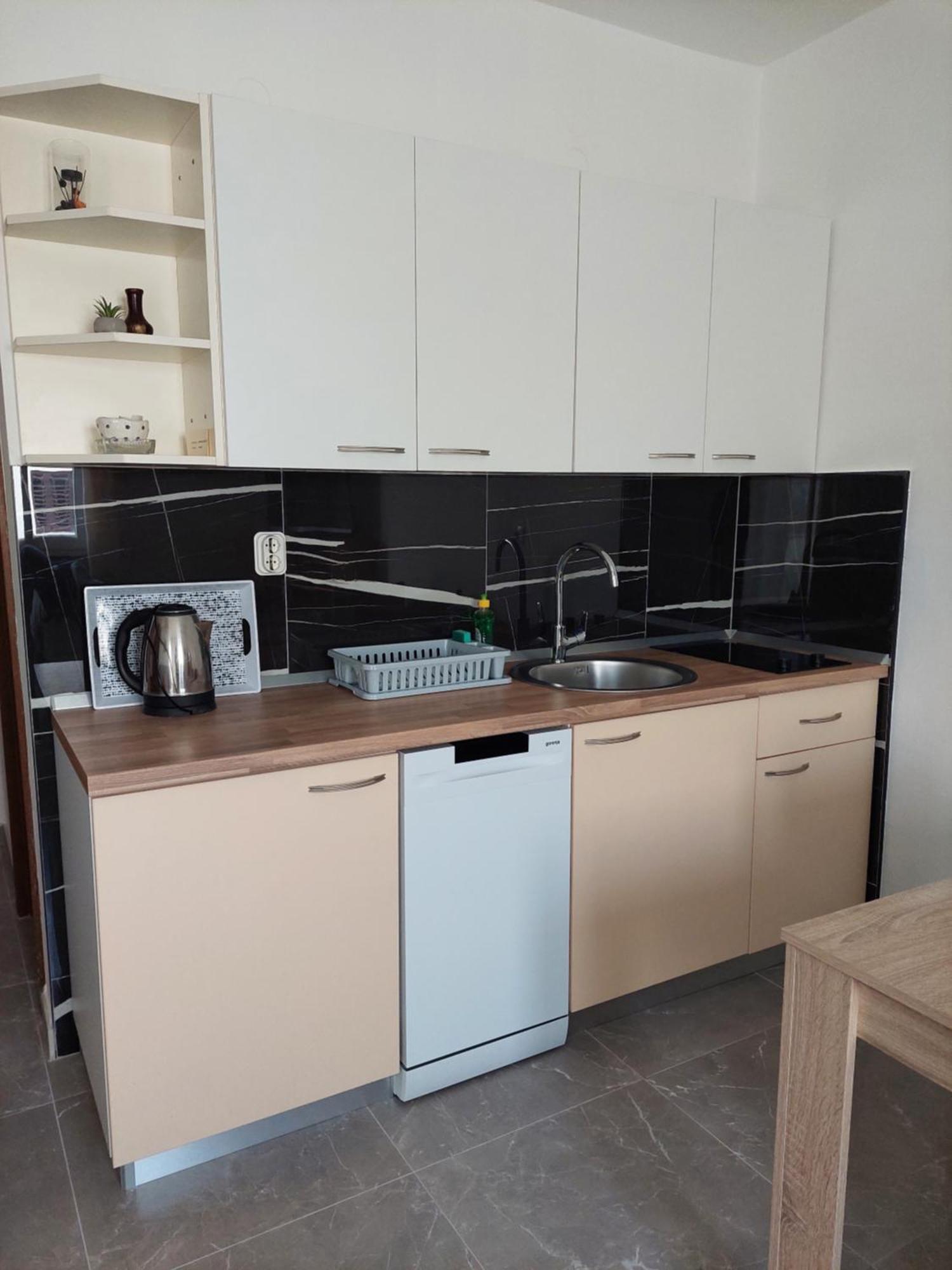 פג Apartments Nenad & Marija מראה חיצוני תמונה