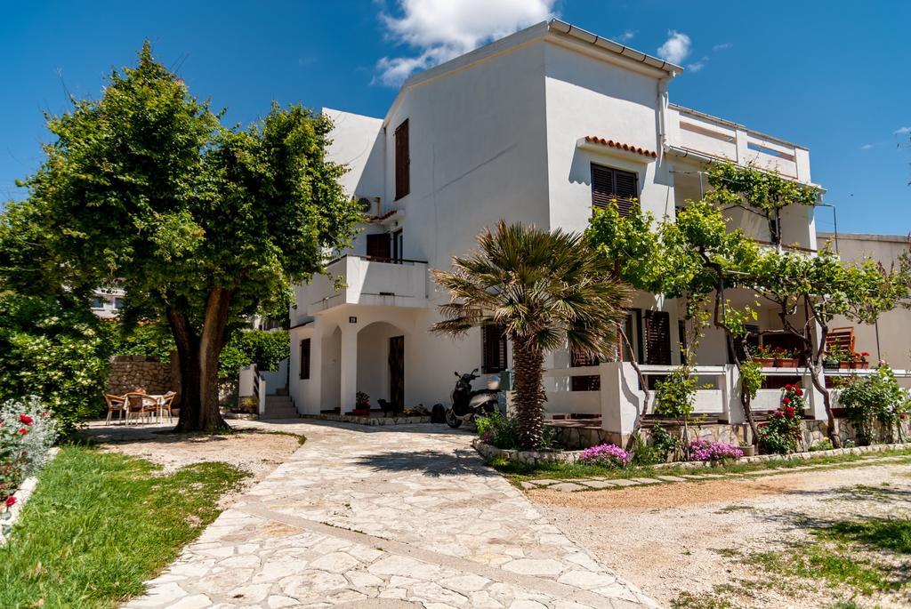 פג Apartments Nenad & Marija מראה חיצוני תמונה