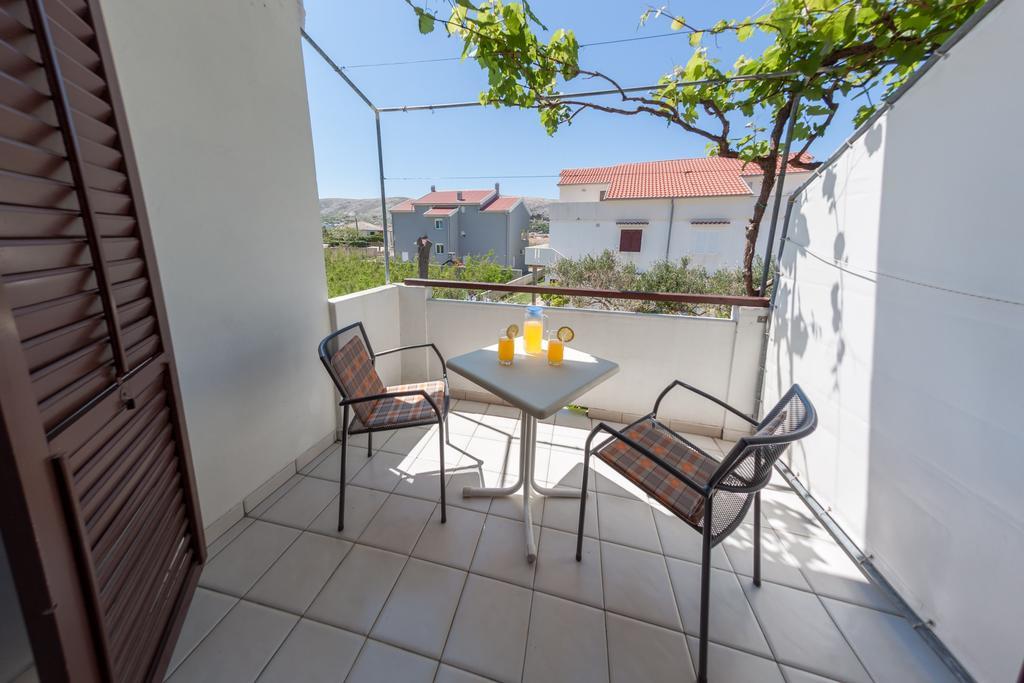 פג Apartments Nenad & Marija מראה חיצוני תמונה